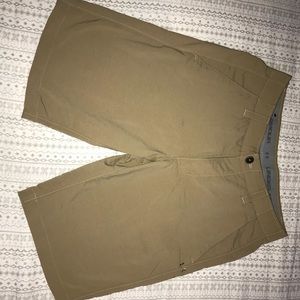 under armour Men Pants Size 30